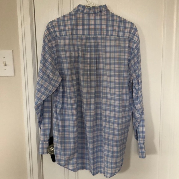 Vineyard Vines button down - Picture 6 of 6